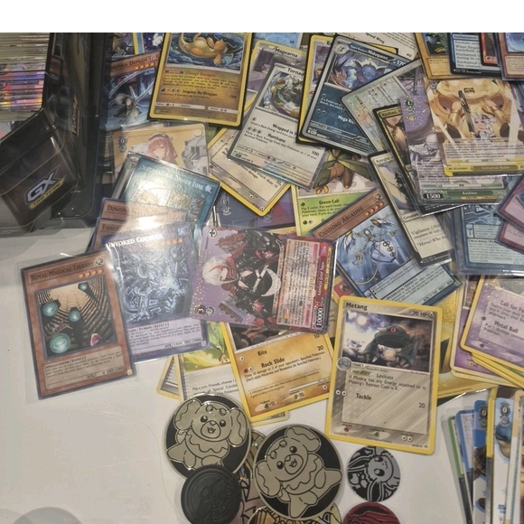 Pokemon Trading Card Collection - Multicolor Assortment - Picture 3 of 9